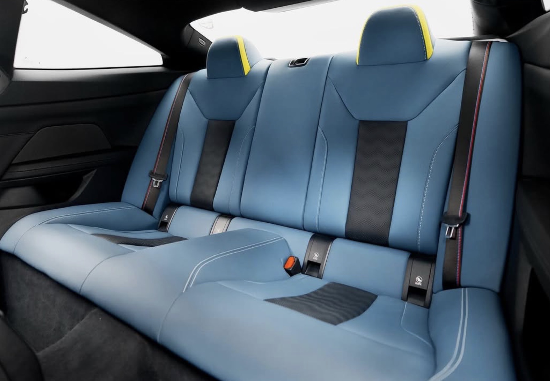 BMW M4 Coupe steering wheel interior