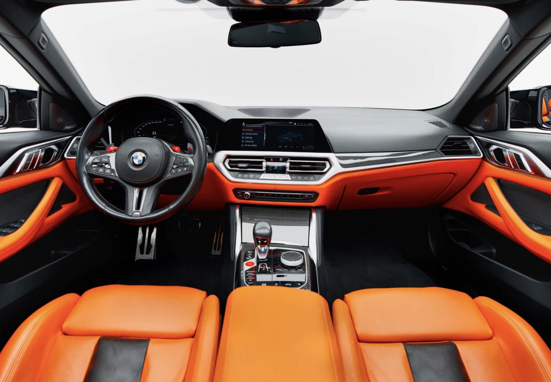 BMW M4 Competition Convertible steering wheel interior