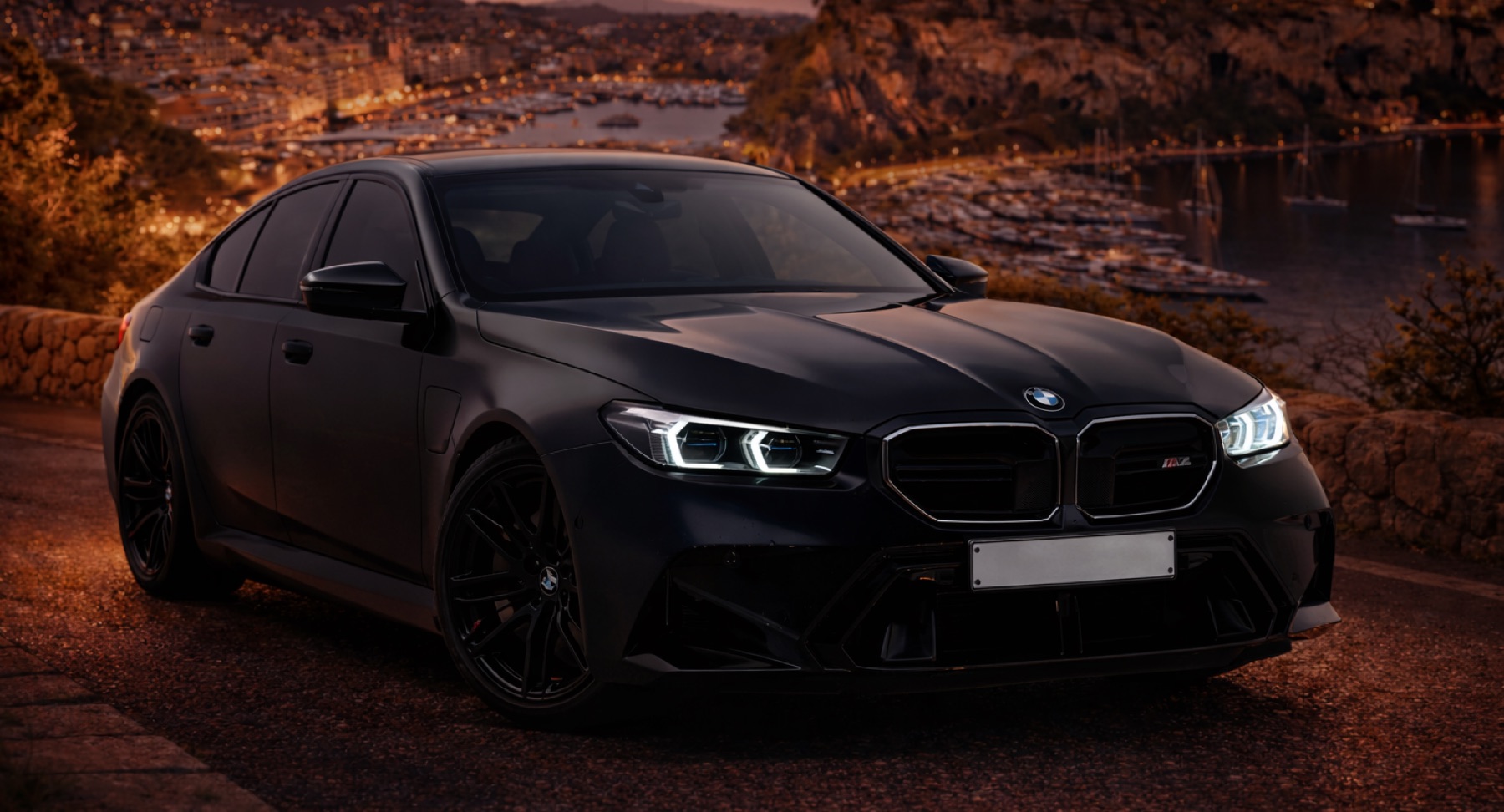 BMW M5 G90 rental card