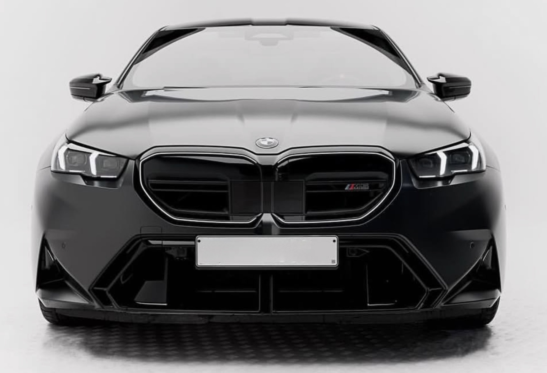 BMW M5 G90 rear view