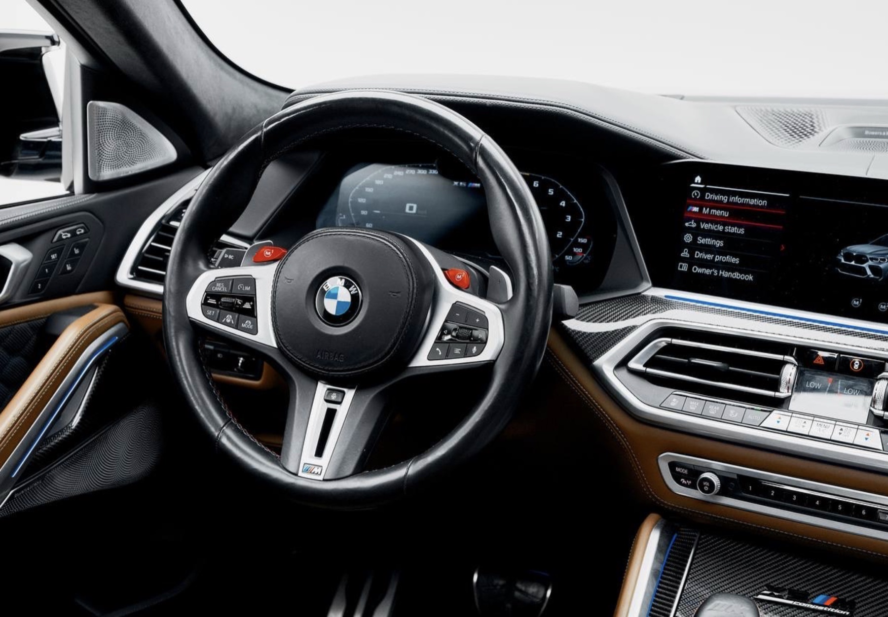 BMW X6M Competition interior detail