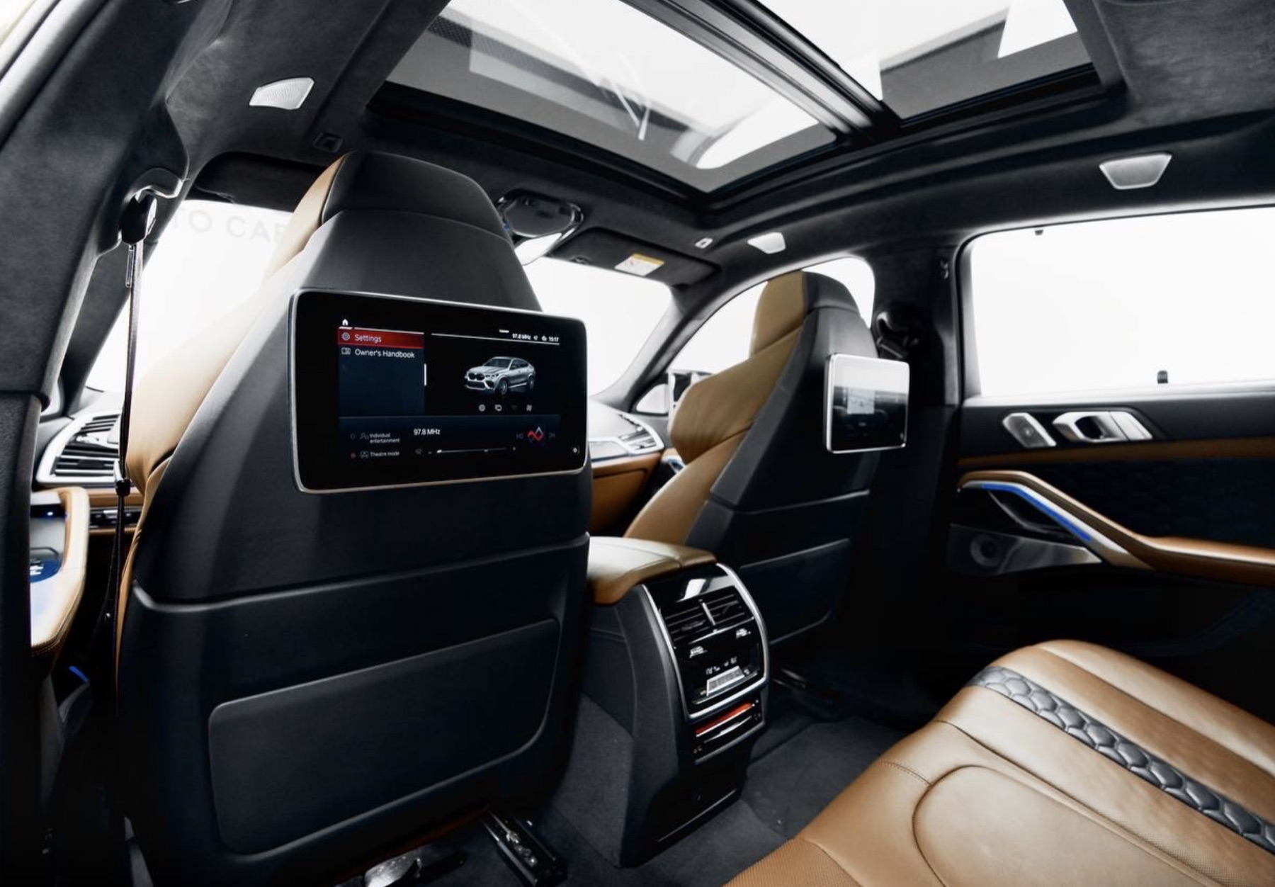 BMW X6M Competition driver cockpit