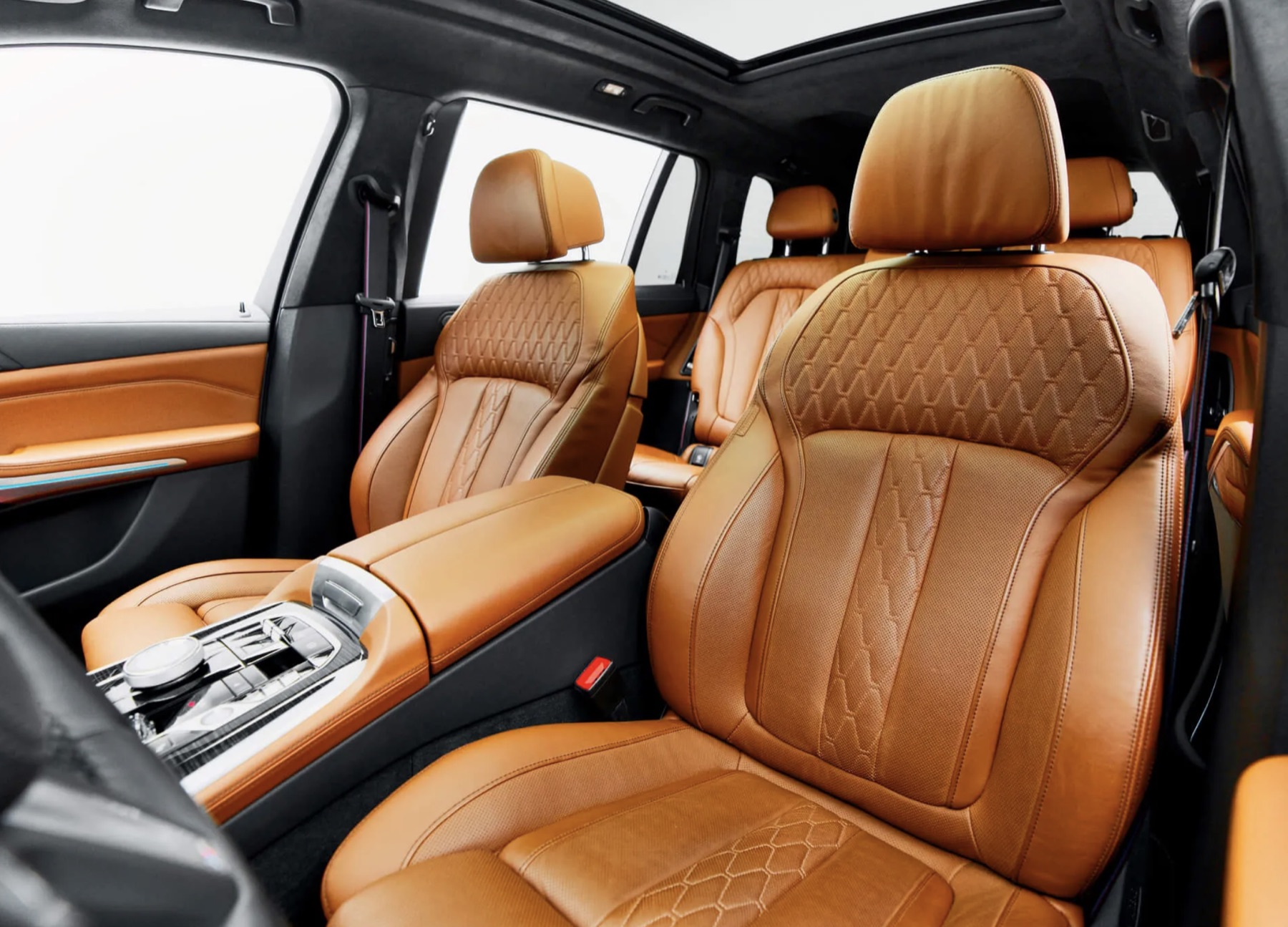 BMW X7 steering wheel interior