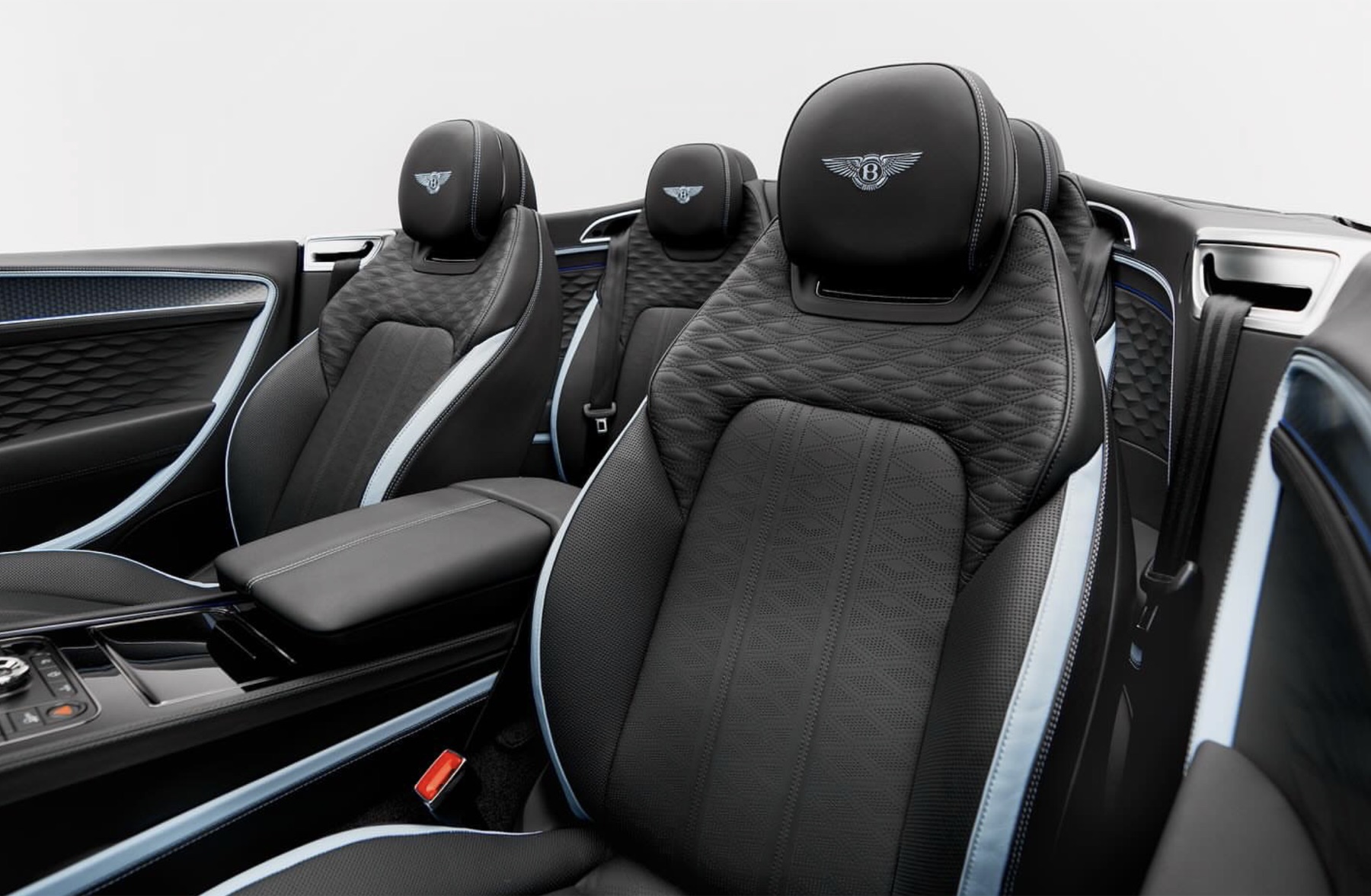 Bentley GTC Facelift cockpit details