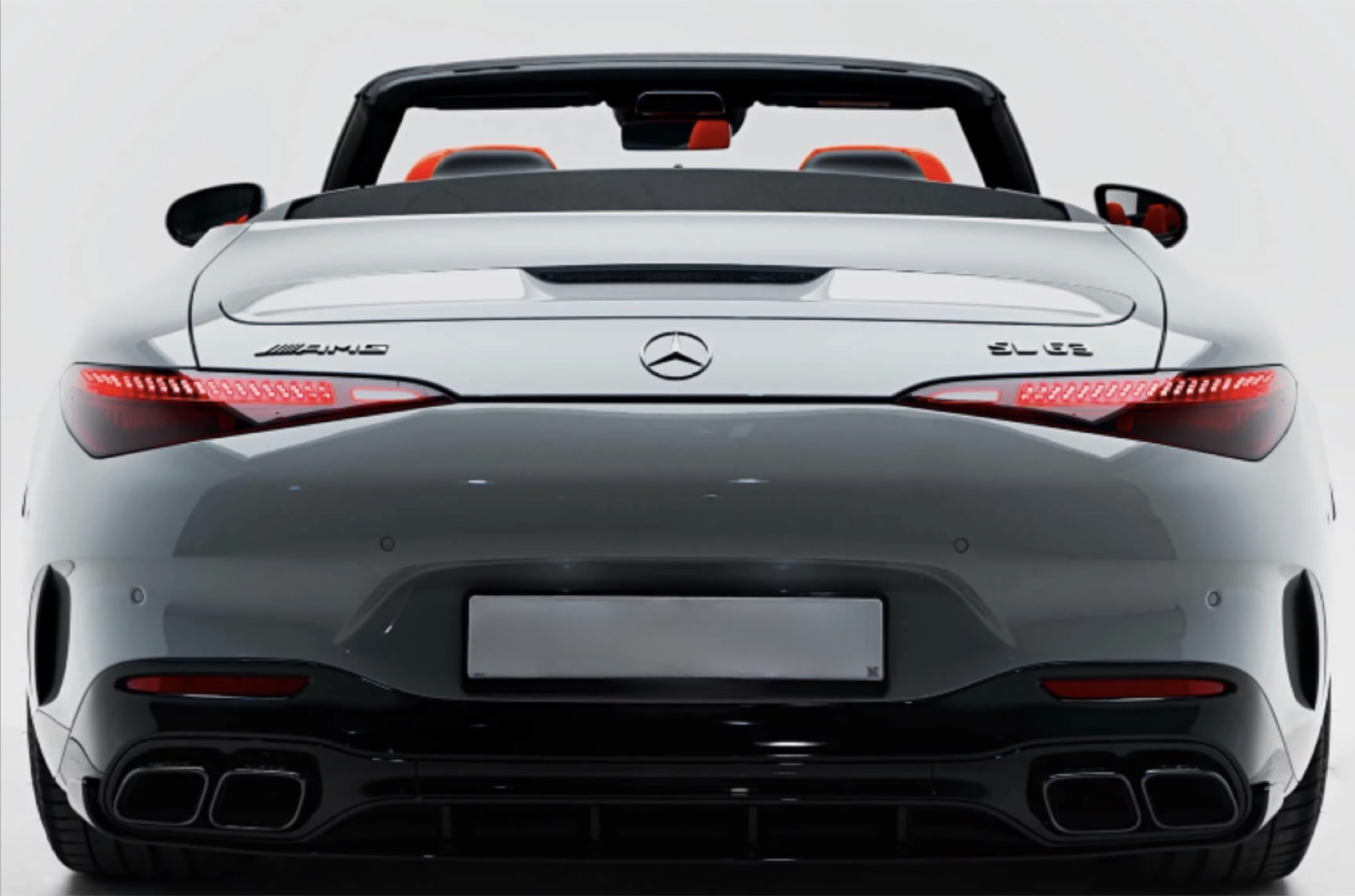 Mercedes-Benz AMG SL63 head-on view