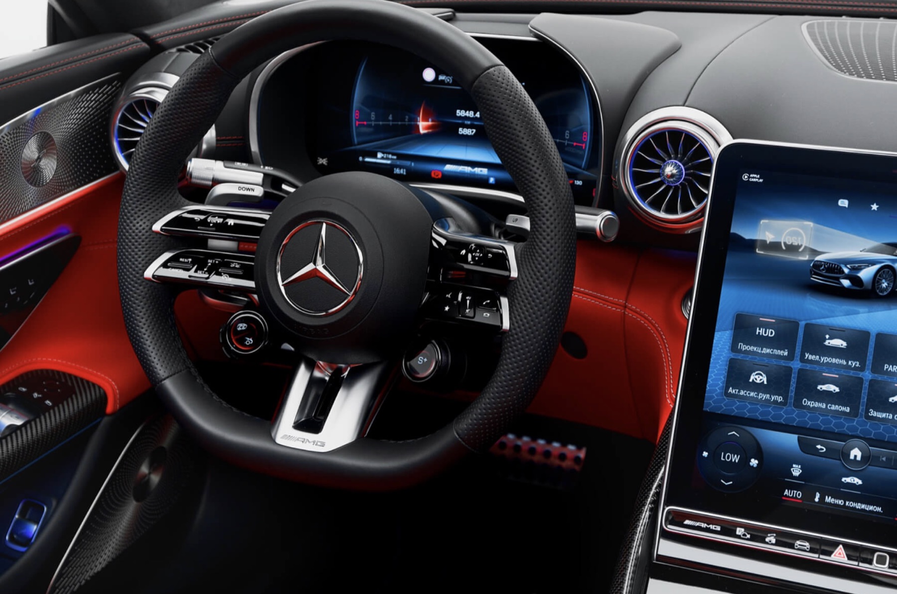 Mercedes-Benz AMG SL63 cockpit view