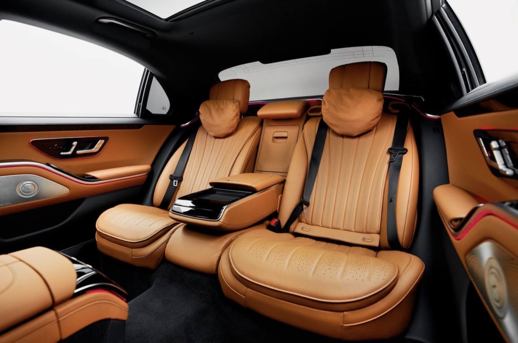 Mercedes-Benz S500 Brabus steering detail