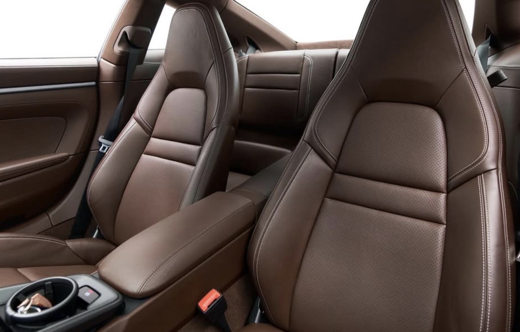 Porsche 911 Carrera Experience sport seats