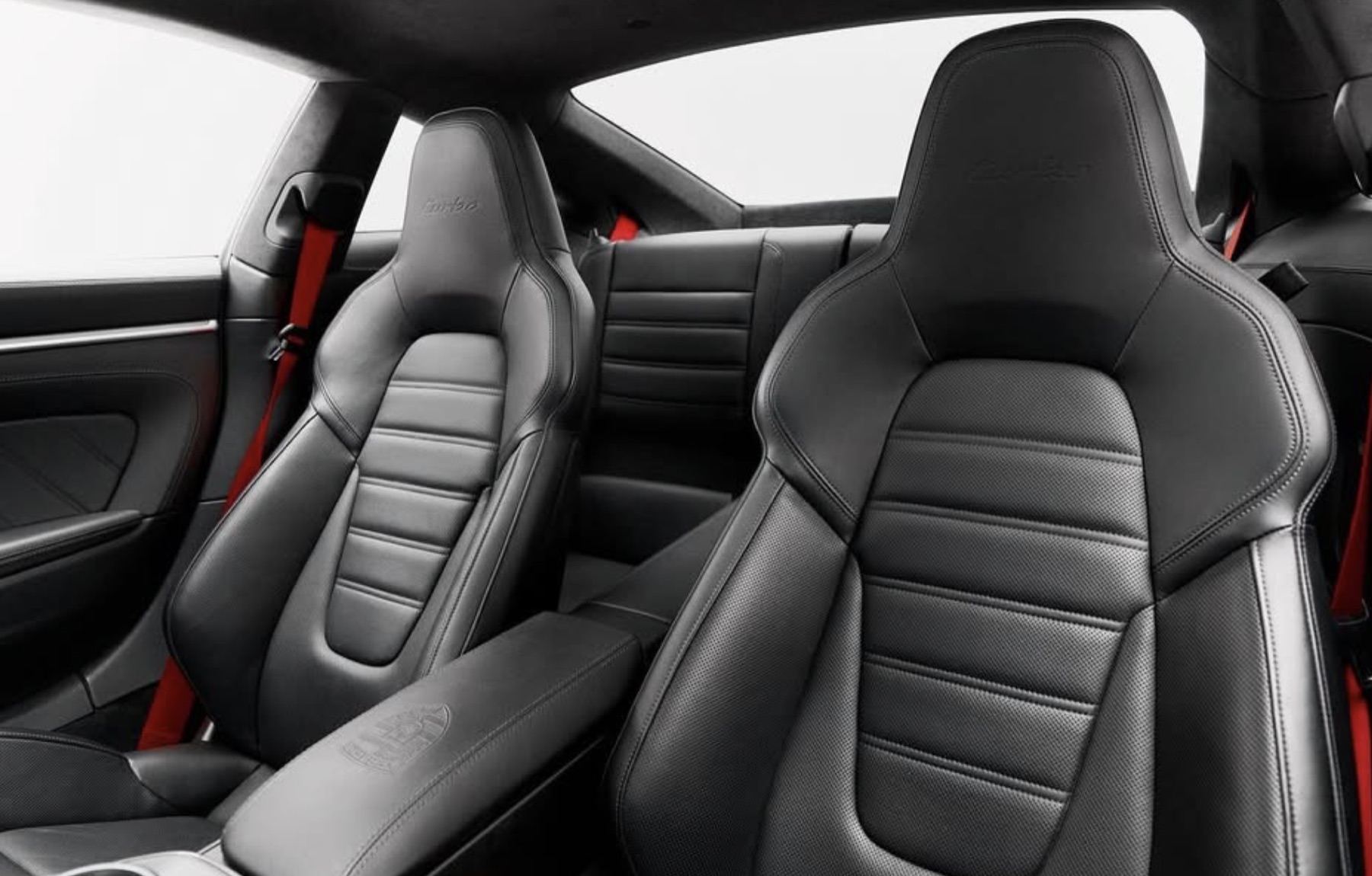 Porsche 911 Turbo Experience cockpit details