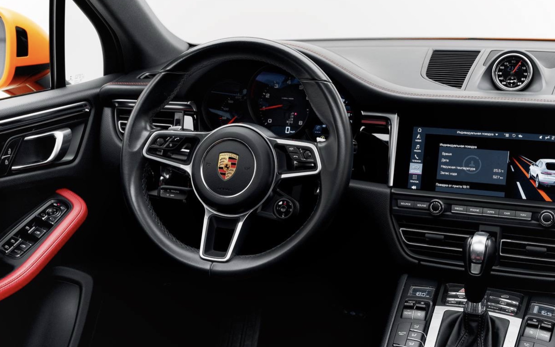 Porsche Macan cockpit details