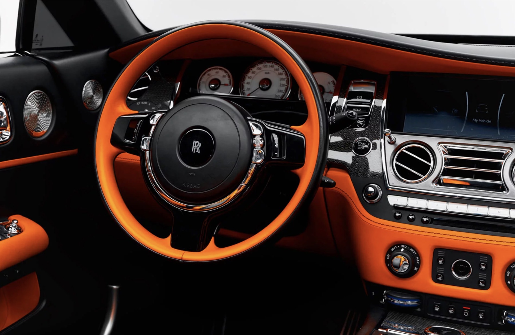 Rolls-Royce Dawn side profile