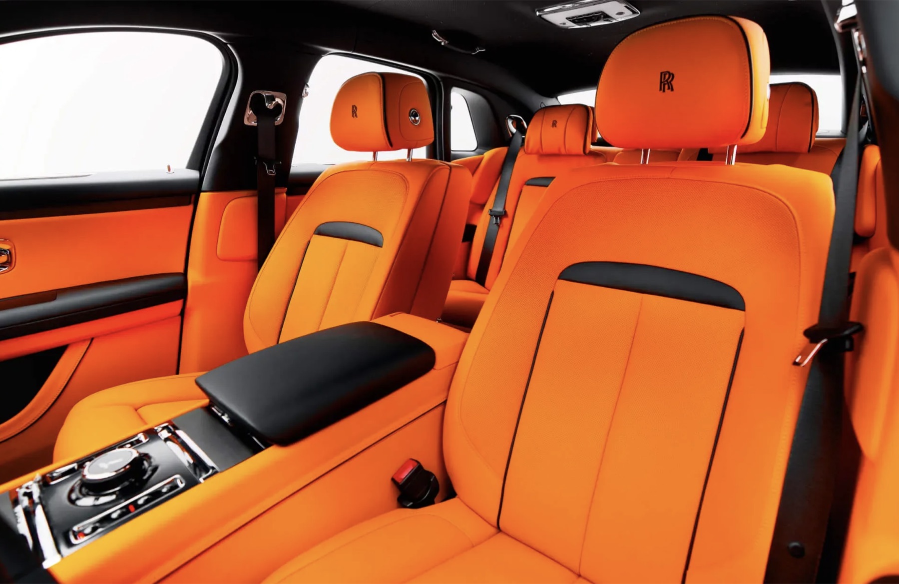 Rolls-Royce Ghost V steering wheel interior