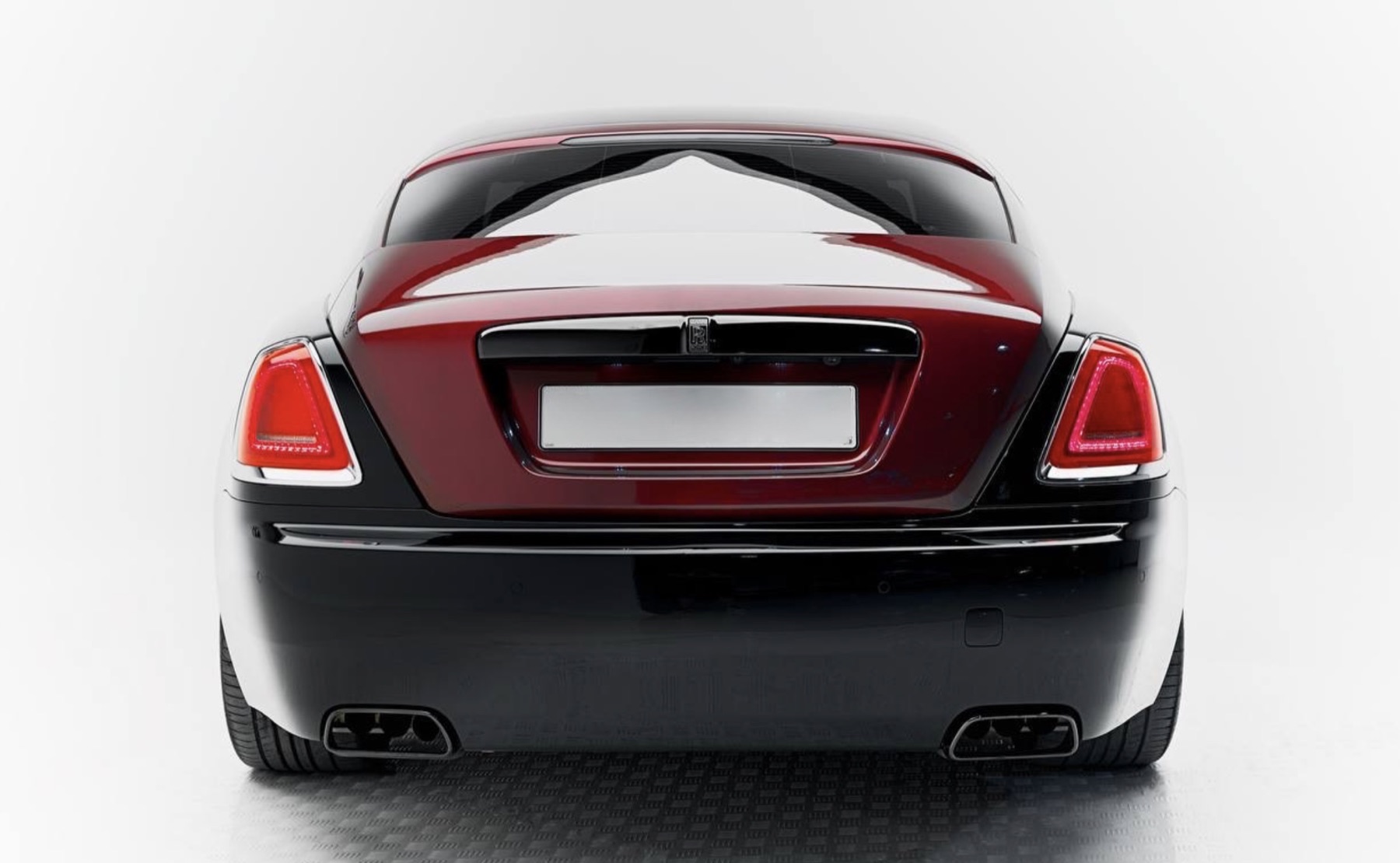 Rolls-Royce Wraith rear view
