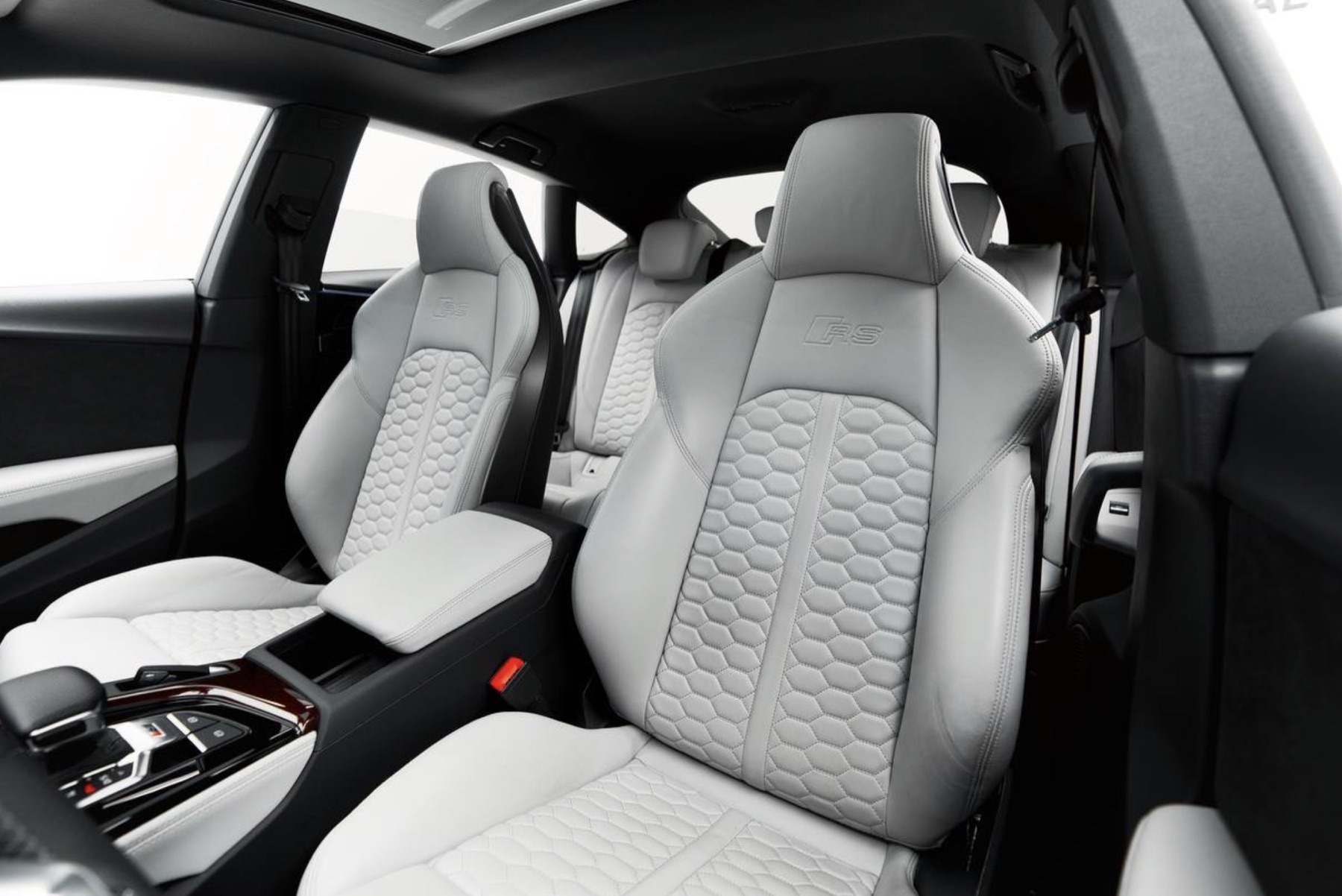 Audi S5 steering wheel interior