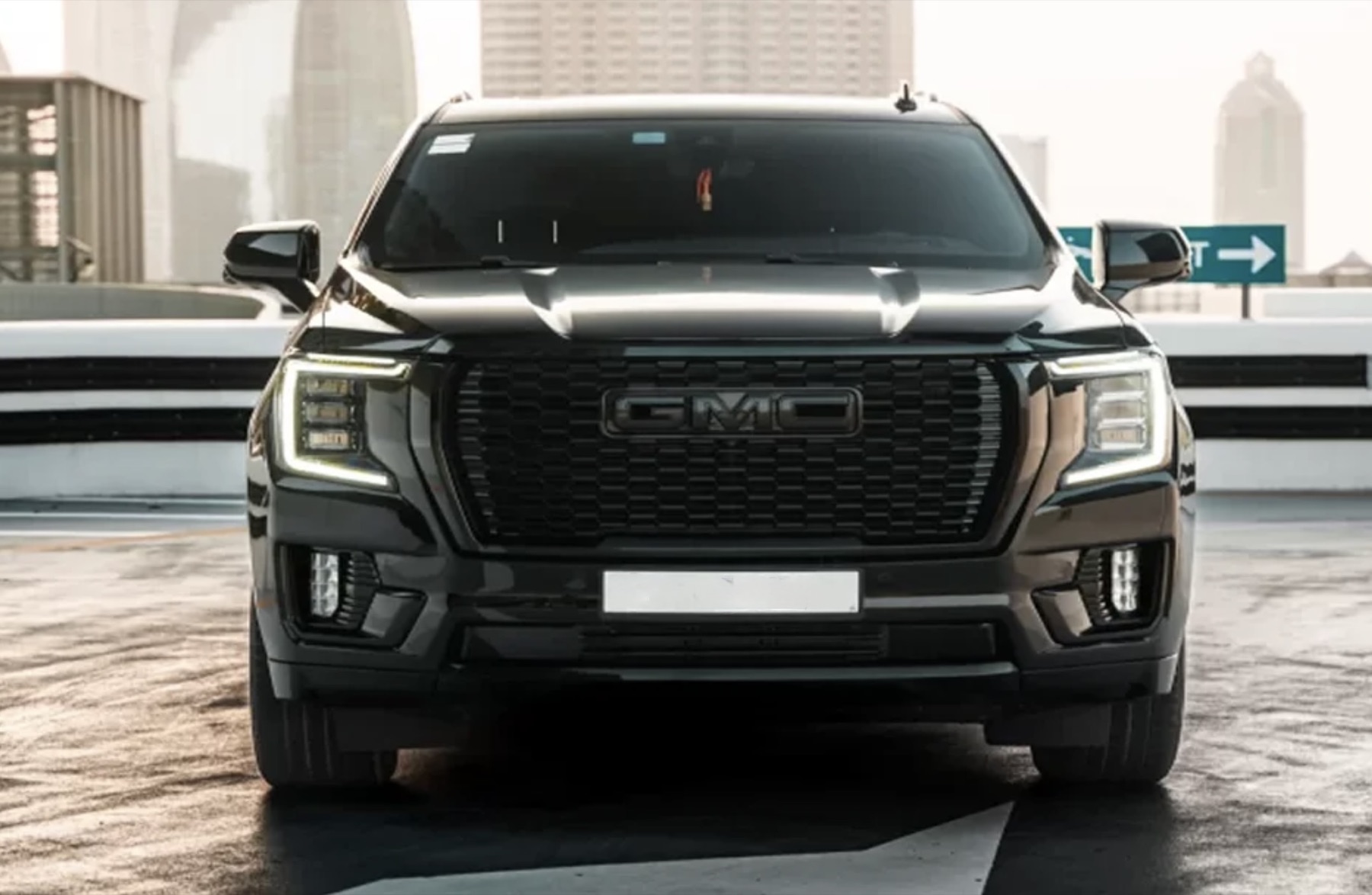 GMC Yukon Denali side view