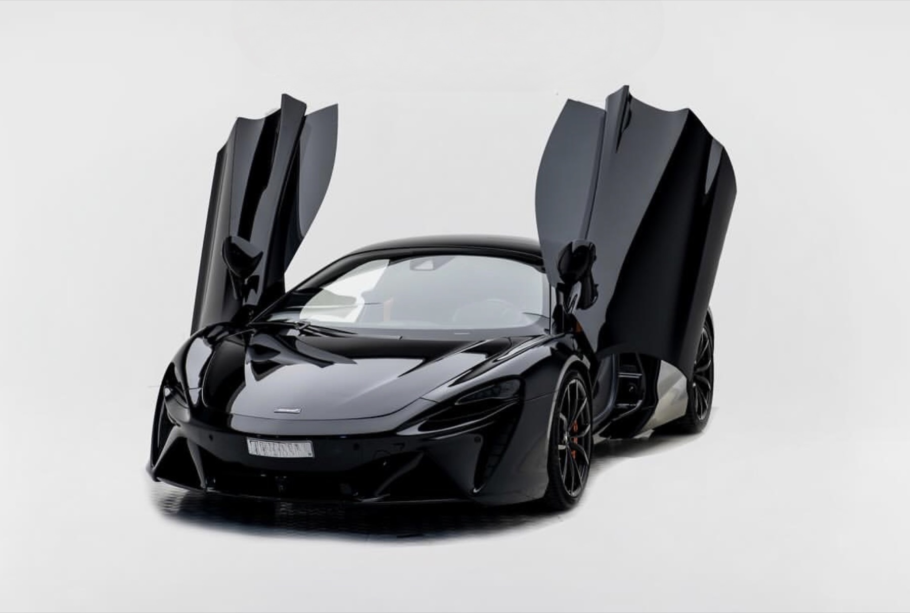 McLaren Artura engine detail