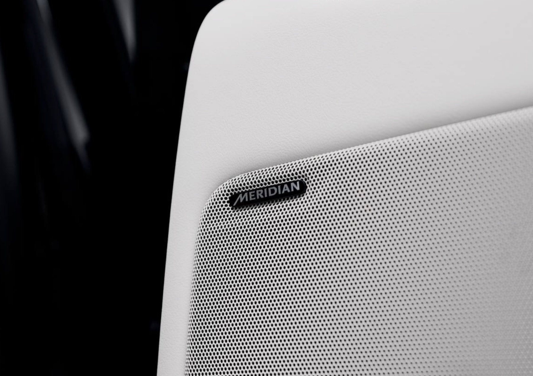 Range Rover Vogue V8 detail view